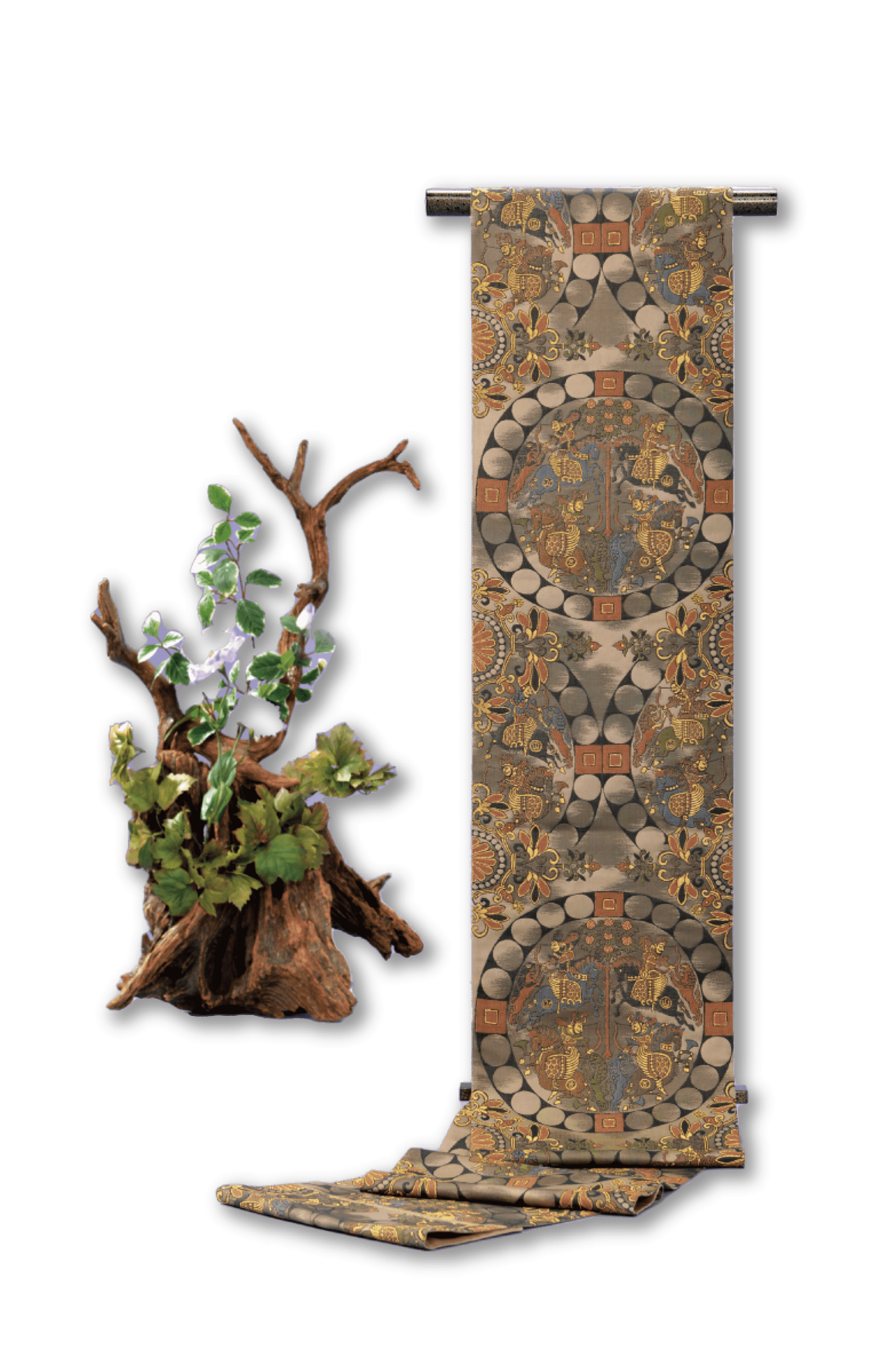 袋带 法隆寺裂 『四騎獅子狩文錦』